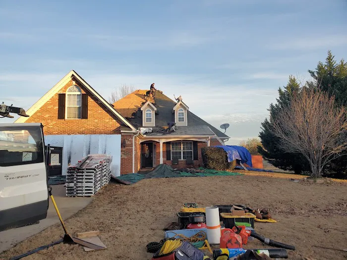 Lake Country Roofing, LLC Picture 1