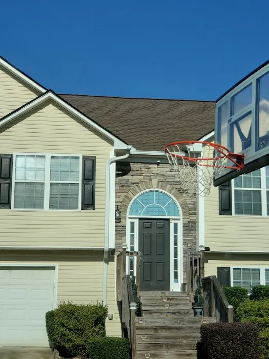 Premier Roofing and Siding, LLC Picture 2