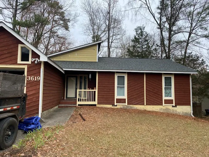 Milan’s Roofing – Metal & Shingle Roofing Experts Picture 7