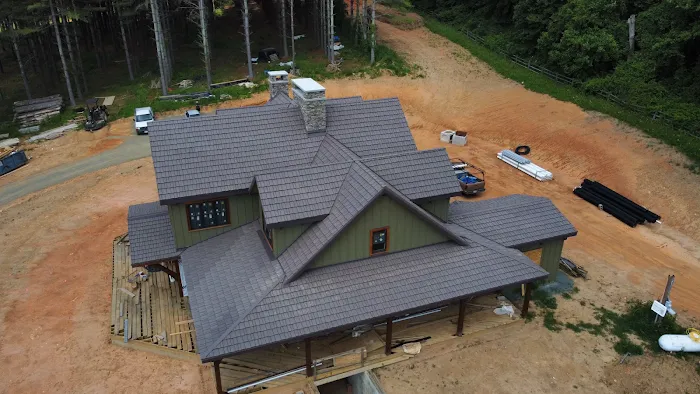 Milan’s Roofing – Metal & Shingle Roofing Experts Picture 9