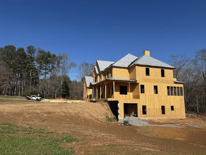MPC Roofing & Construction Picture 10