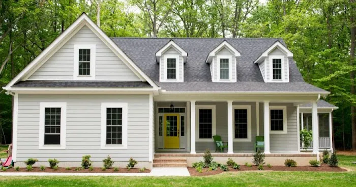 Sandy Springs Siding Picture 1