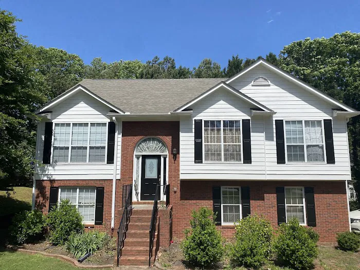 Advanced Roofing & Remodeling LLC Picture 1