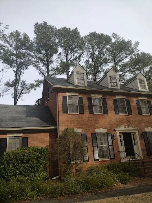 R L Hayes Roofing & Repairs Picture 2