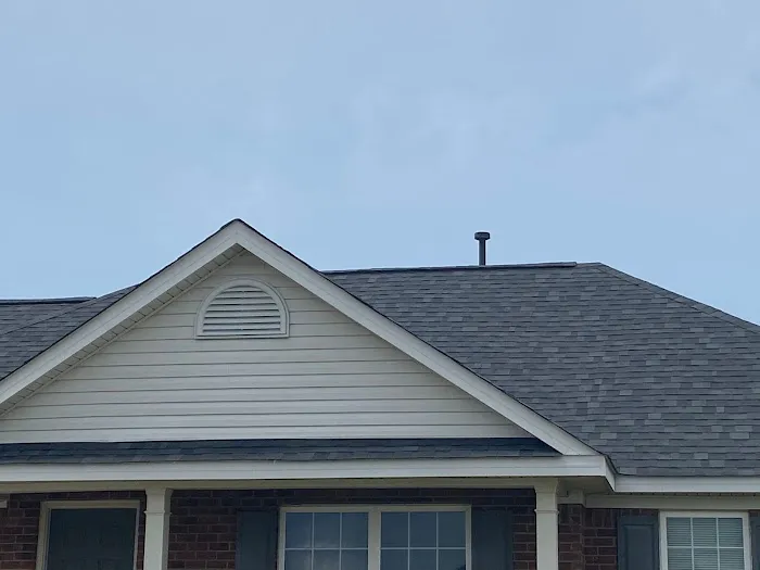 R L Hayes Roofing & Repairs Picture 1