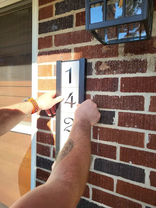 Ron Handyman Picture 6