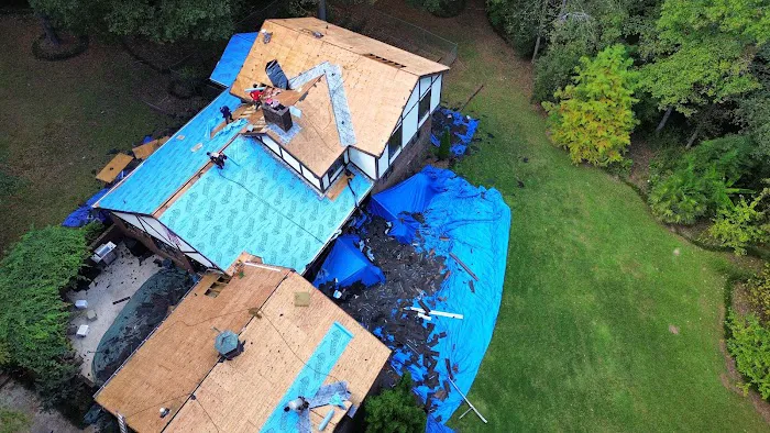 Javy's Roofing Picture 8