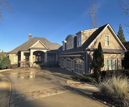 Joe's Roofing LLC