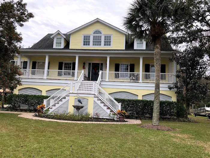 Low Country Seamless Inc Picture 6