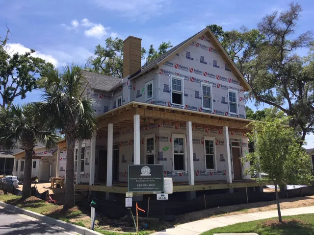 RO EXTERIORS, LLC Picture 2