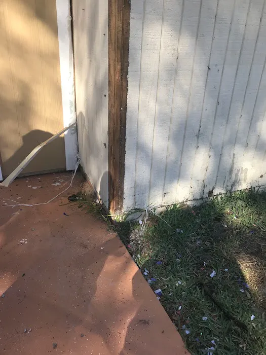 Ed Senez Aluminum Specialists Inc. Picture 9