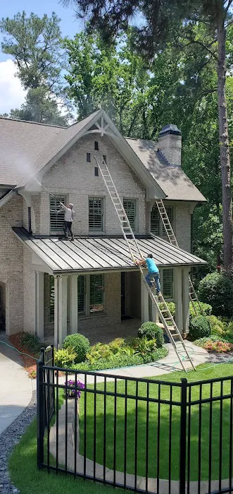 D & G Roofing and Painting Picture 5