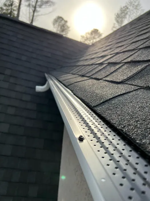 Garcia gutter & siding services llc Picture 10