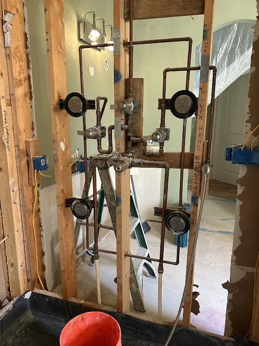 CLASSIC DESIGN HOME REPAIRS Picture 1