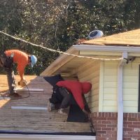 Revive Roofing Team ico