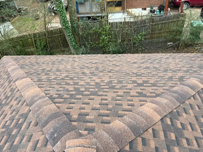 HILL TOP ROOFING & CONSTRUCTION Picture 6