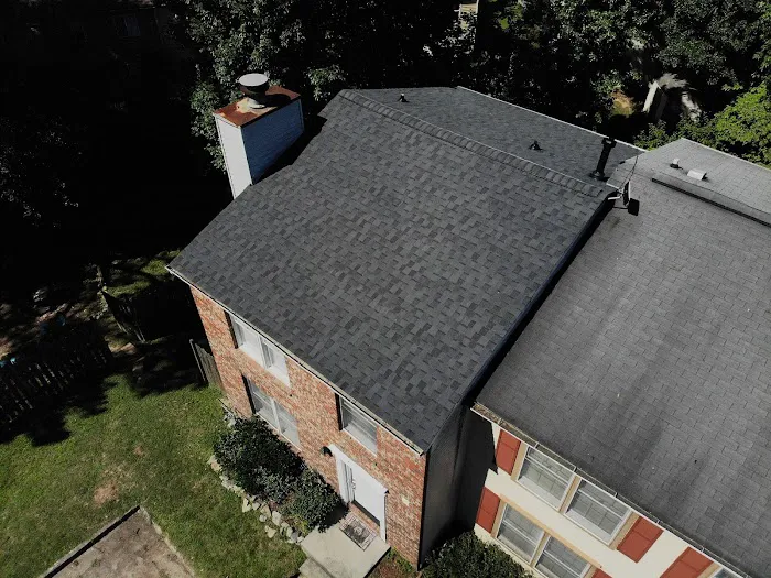 BlueBuilt Roofing & Siding Picture 5