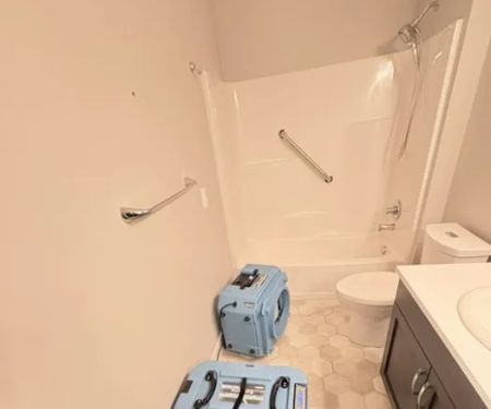 Committed Contracting & Water Damage - Lawrenceville