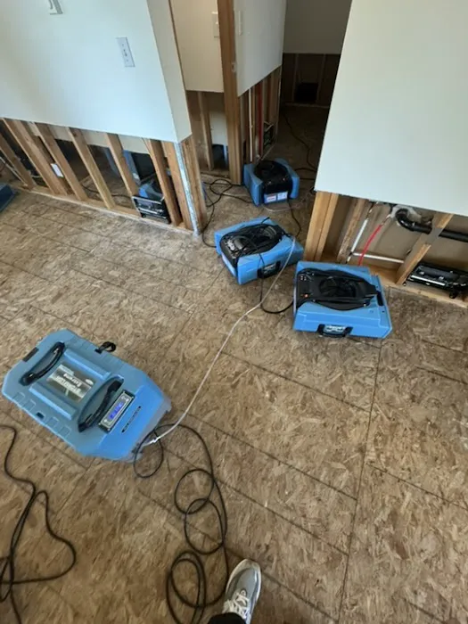 Committed Contracting & Water Damage - Lawrenceville Picture 4