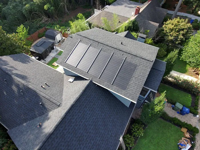 Retro Roofers Picture 6