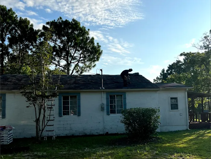 Hixon's Roofing - Commercial and Residential Roofers Picture 9