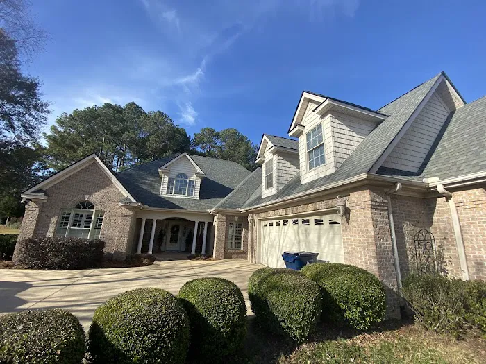 Humbled Roofing & Restoration Picture 1
