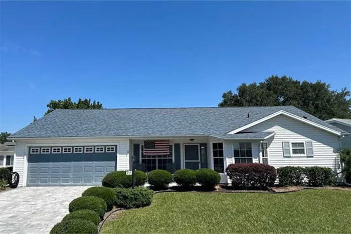 Scott's Roofing Picture 8