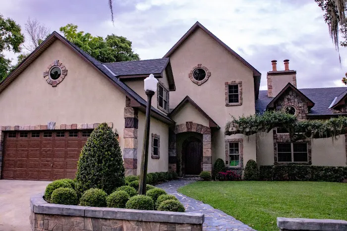 Scott's Roofing Picture 4