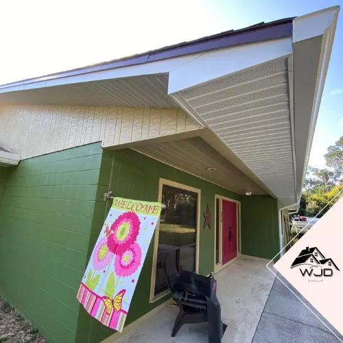 WJD SOFFIT & FASCIA /SEAMLESS GUTTERS/ SIDING Picture 10