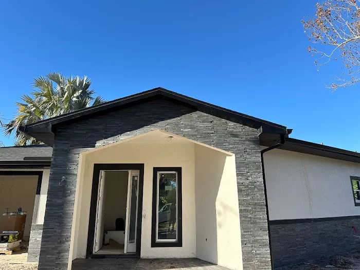 WJD SOFFIT & FASCIA /SEAMLESS GUTTERS/ SIDING Picture 7