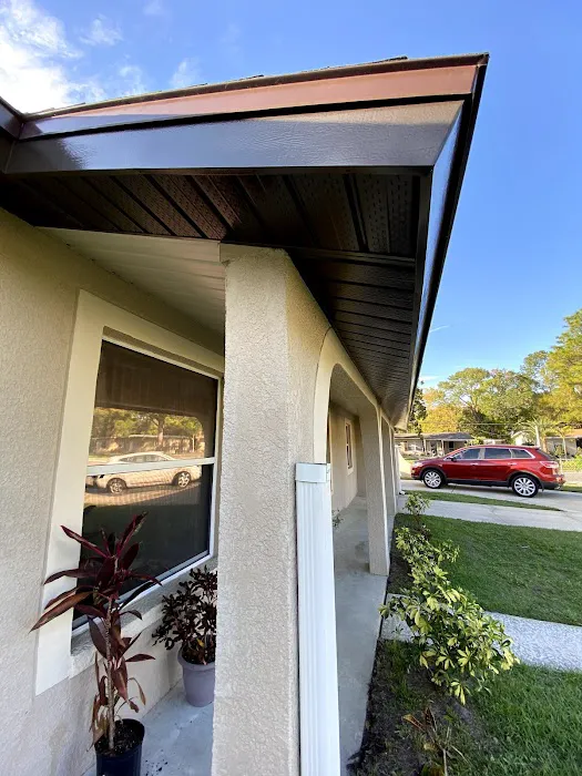 WJD SOFFIT & FASCIA /SEAMLESS GUTTERS/ SIDING Picture 1