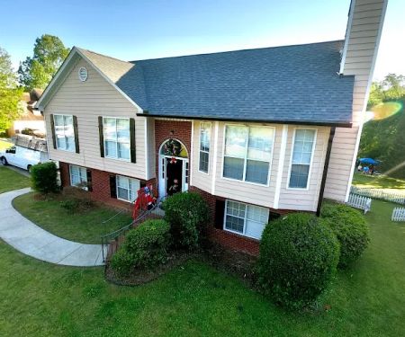 Rhino Roofing & Construction LLC