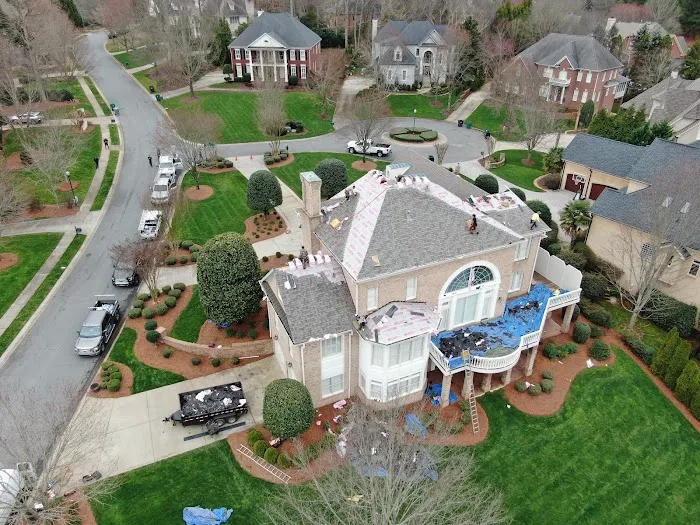 Kaiser Siding and Roofing LLC Picture 6