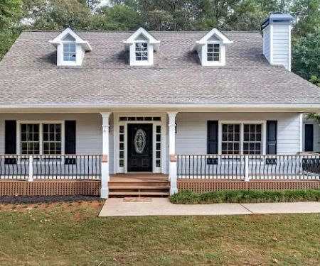 B & W Roofing and Gutters