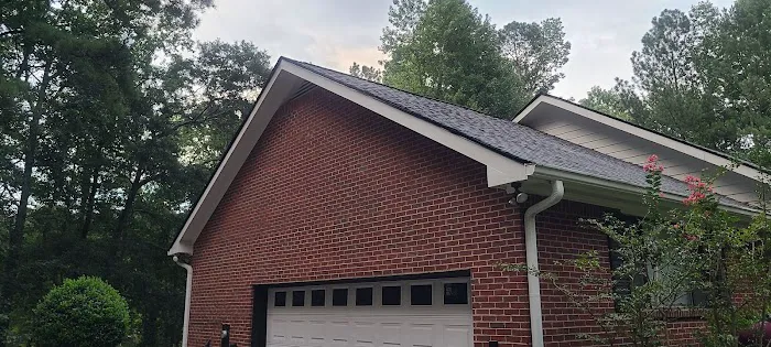 Gutter Cleaning and More Picture 4