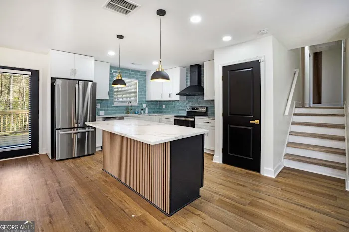 Edwin Remodeling & Construction LLC Picture 9