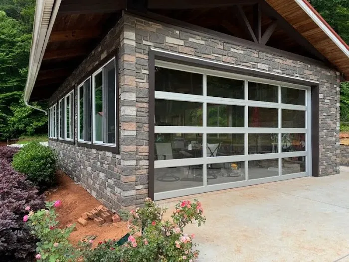 Trim-Co Exteriors Picture 7