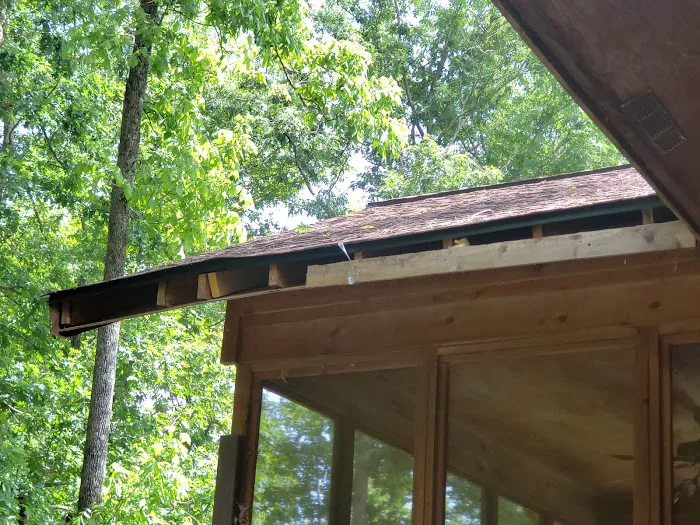 True Quality Roofing Picture 1