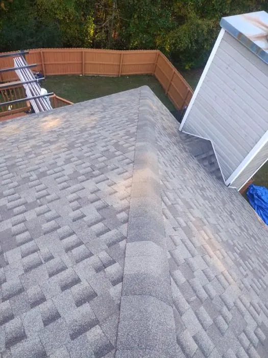 SHINGLE BROTHERS ROOFING AND RENOVATIONS Picture 3