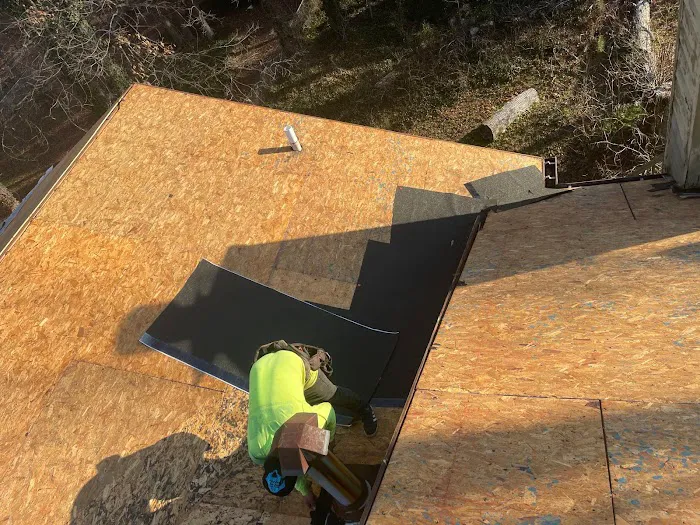 Champion Contracting Roofing Picture 10