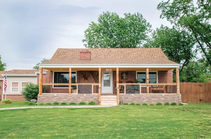 Metro Atlanta Roofing & Remodeling Picture 4