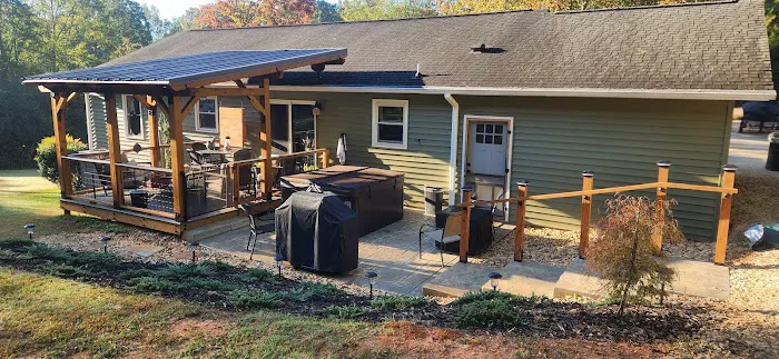 Wood Insulating And Vinyl Siding Picture 4