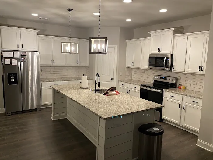 Superior Plus Painting LLC Picture 3