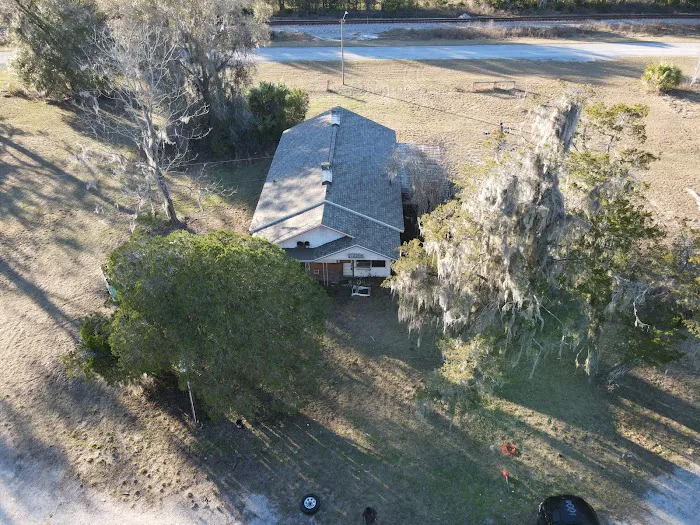 Hi Low ROOFING & SOLAR Picture 6