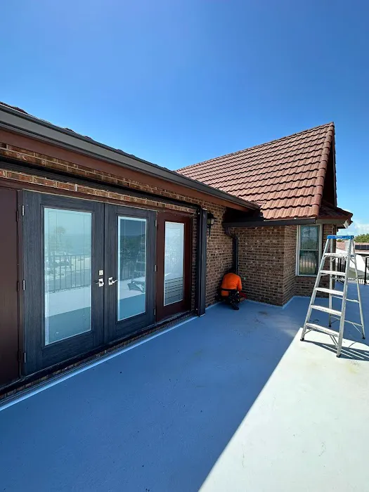 Triang soffit and Gutters Picture 7