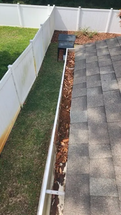 Hendrix Exteriors Picture 8