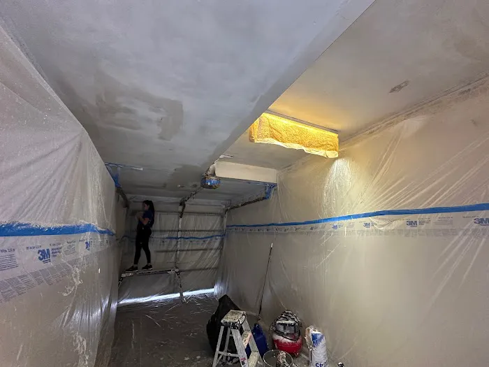 All In Pro Services LLC Expert Drywall Patch Repair Picture 3