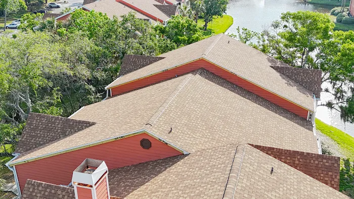 Zee’s Roofing and Construction Picture 10