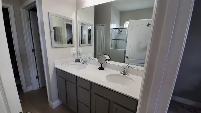 Jason's Painting & Home Improvement Picture 6