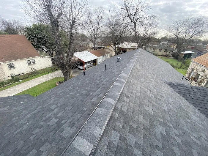 Blue Chip Roofing & Construction Picture 3